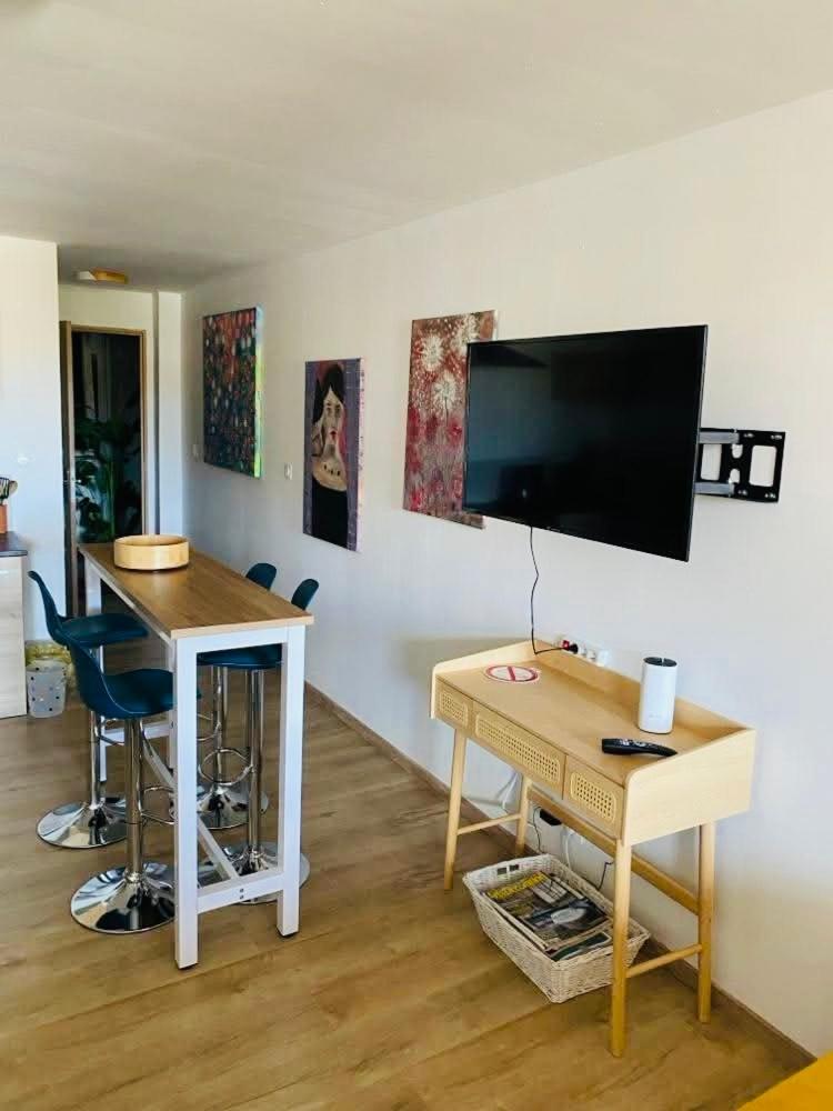 Hote Labyrinthe Sur La Place Chambres D, Hotes , Calme ,Netflix Mirepoix  Eksteriør billede
